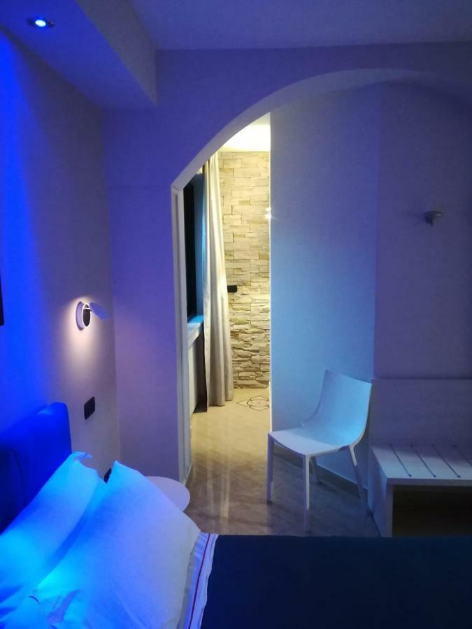 Sonevi Rooms Neapel Exterior foto