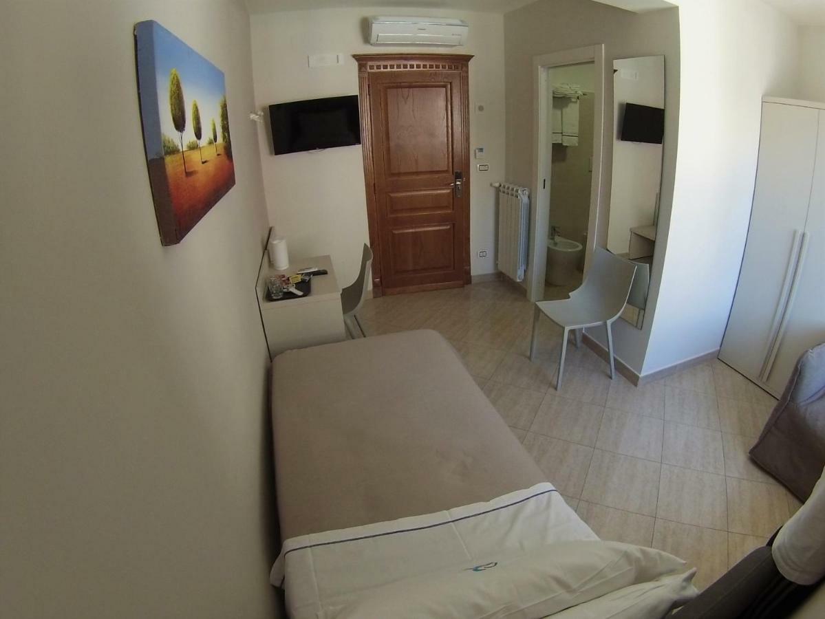 Sonevi Rooms Neapel Exterior foto