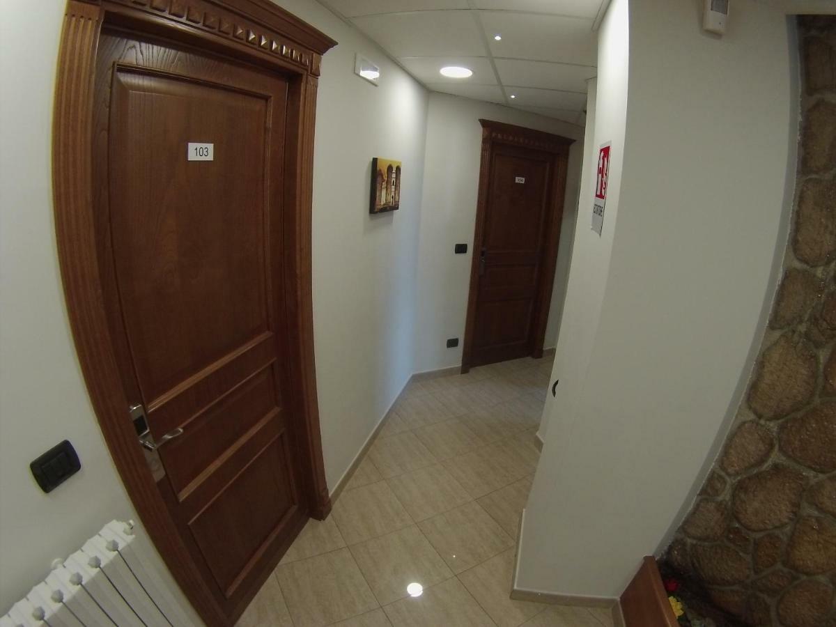 Sonevi Rooms Neapel Exterior foto